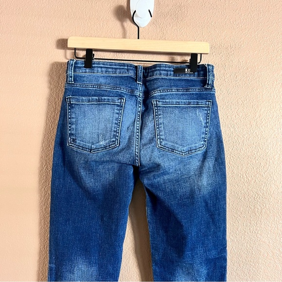 Kut from the Kloth Catherine Distressed Boyfriend Jeans Size 2 - Picture 8 of 11